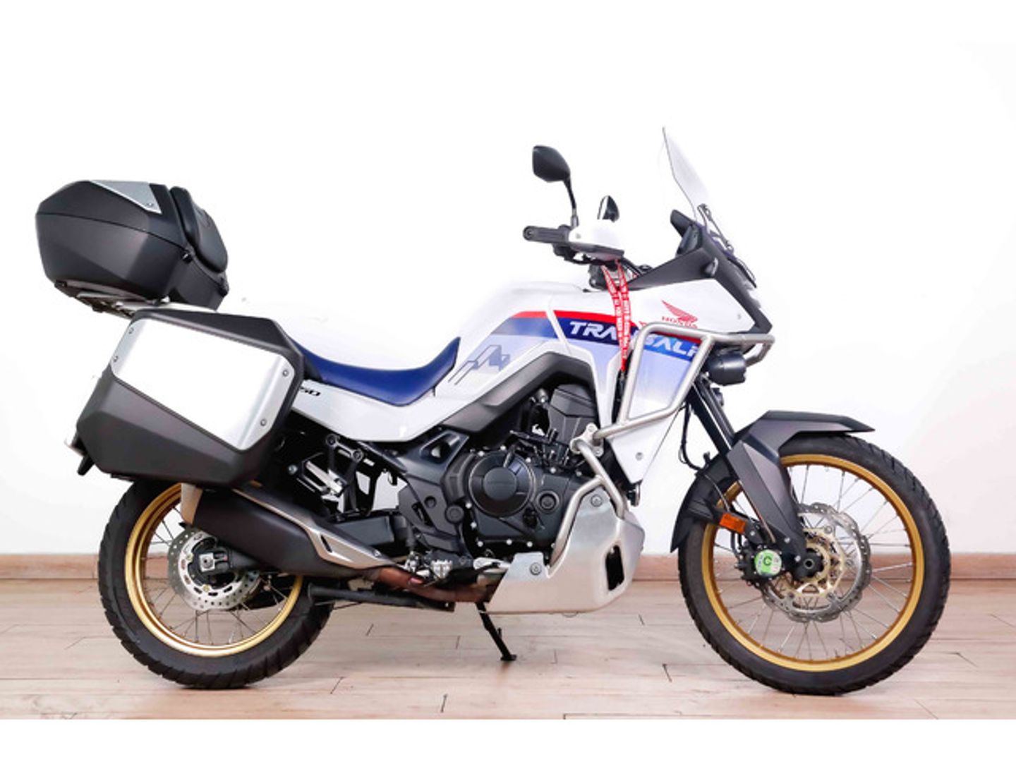Honda XL750 Transalp Blanco Motorcycle