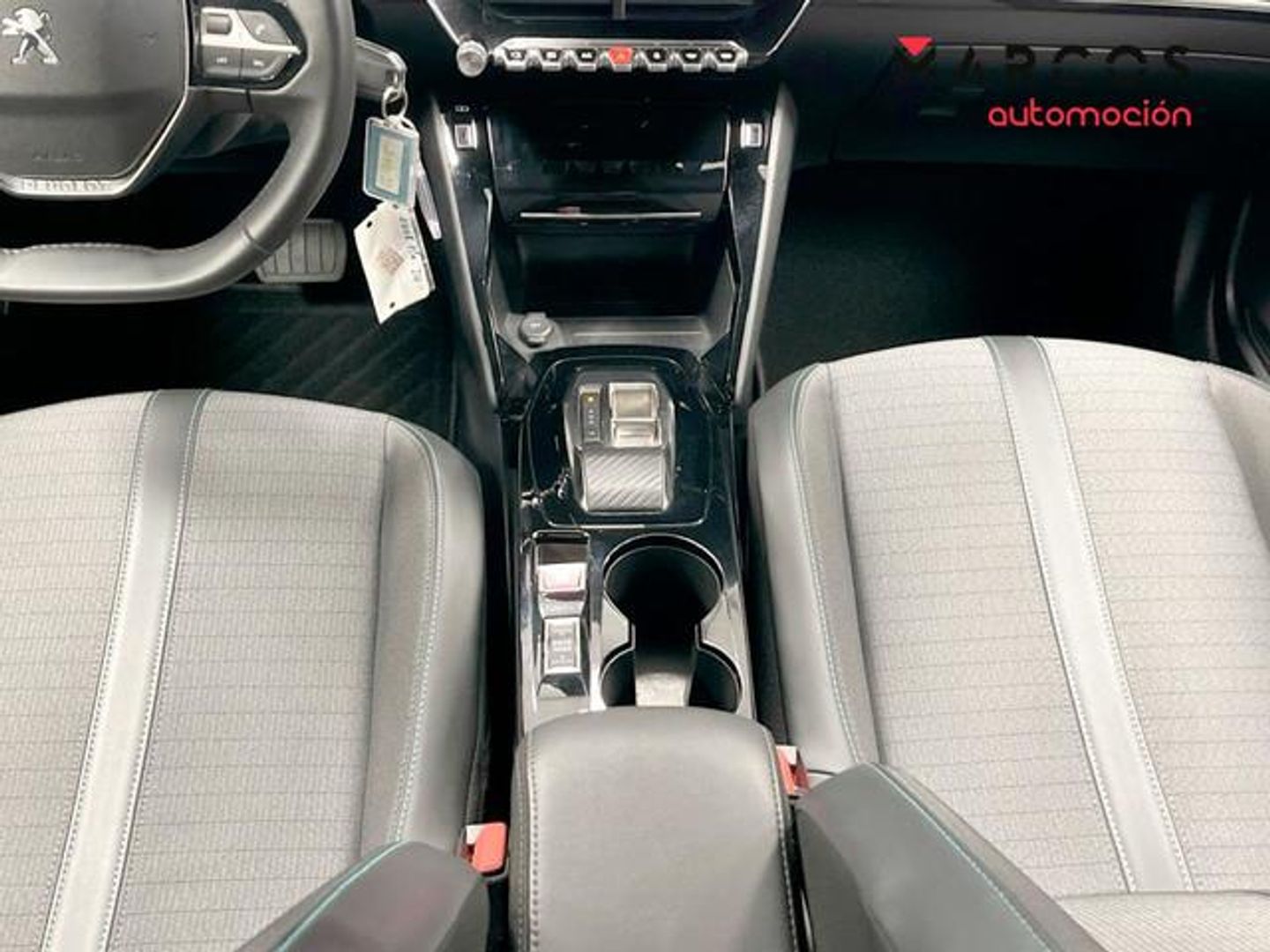 Peugeot 2008 BlueHDi 130 S&S Allure Pack EAT8 96 kW (130 CV)