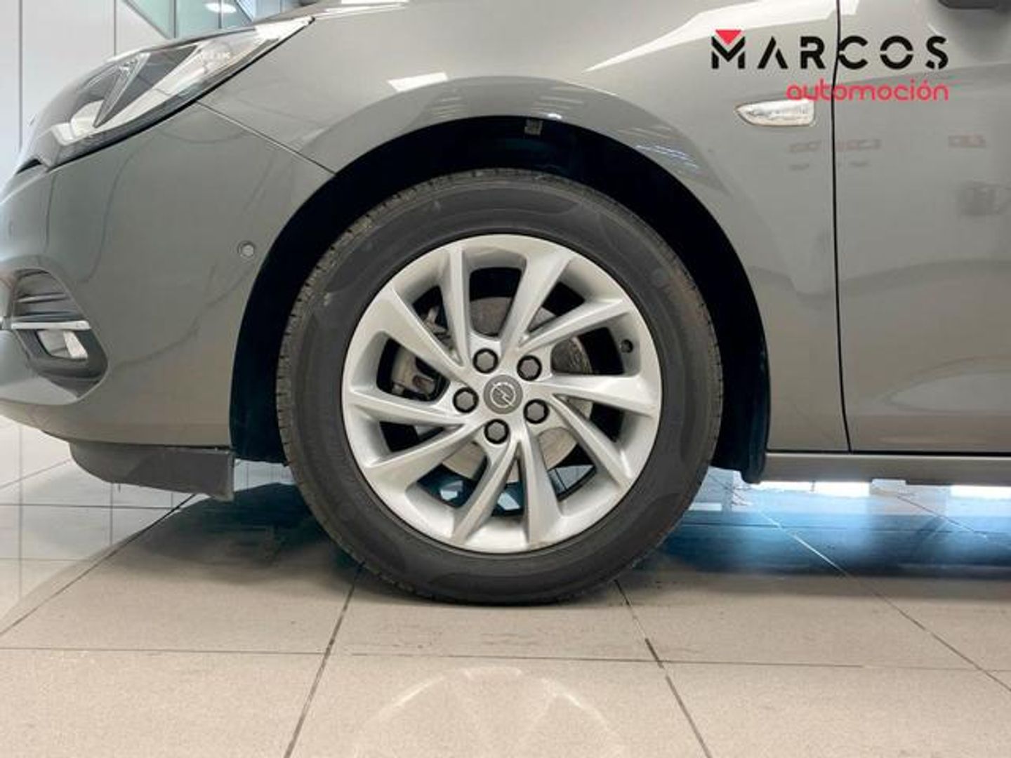 Opel Astra 1.2 Turbo SHR Elegance 107 kW (145 CV)