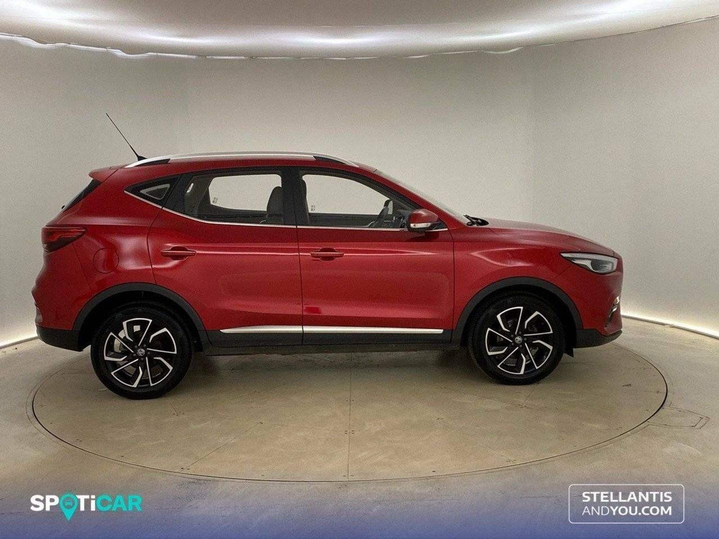 MG ZS 1.5 Luxury 78 kW (106 CV)
