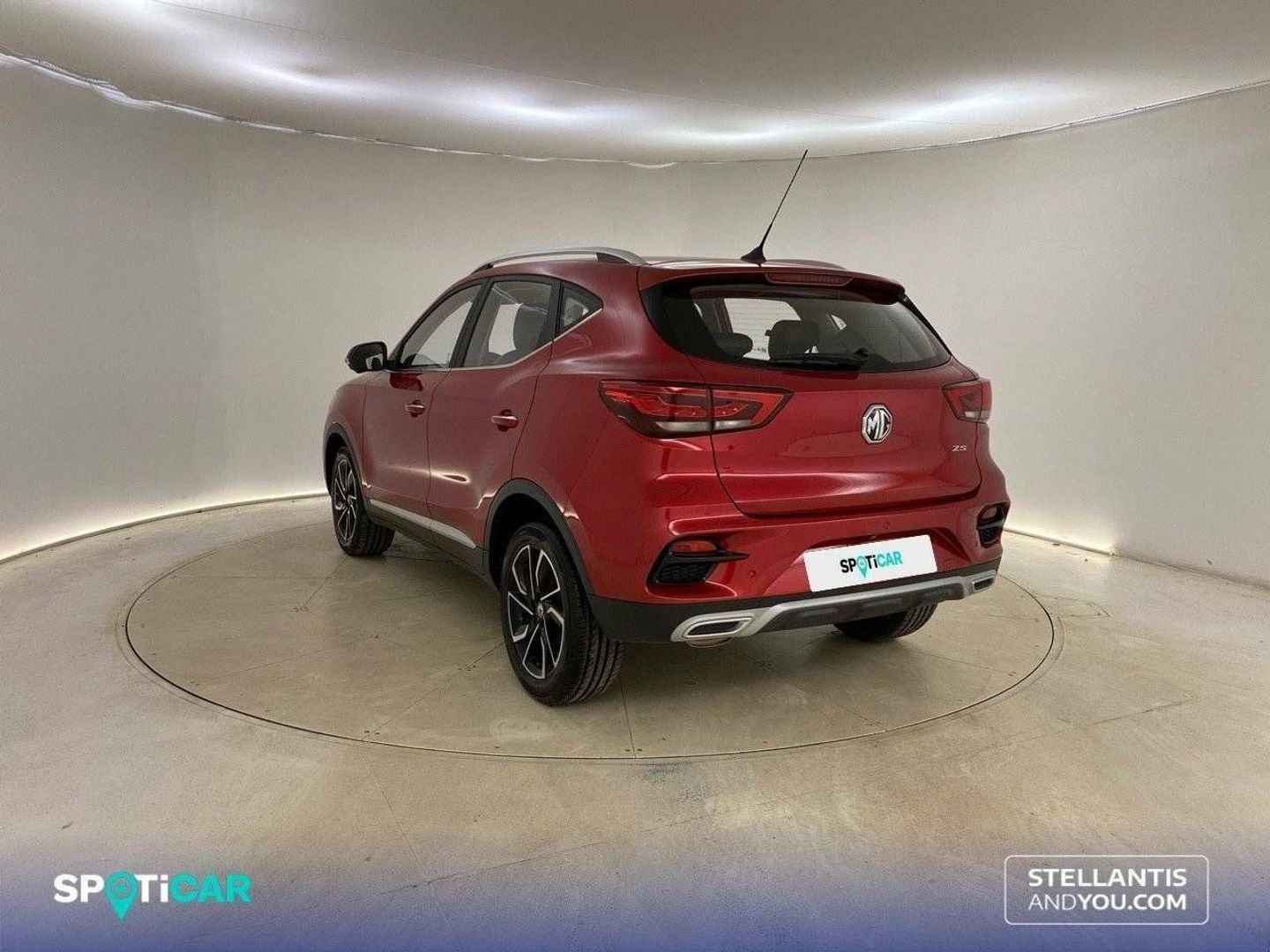 MG ZS 1.5 Luxury 78 kW (106 CV)