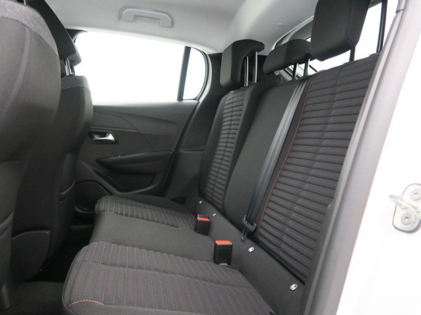 Peugeot 208 BlueHDi 100 Active Pack 75 kW (100 CV)