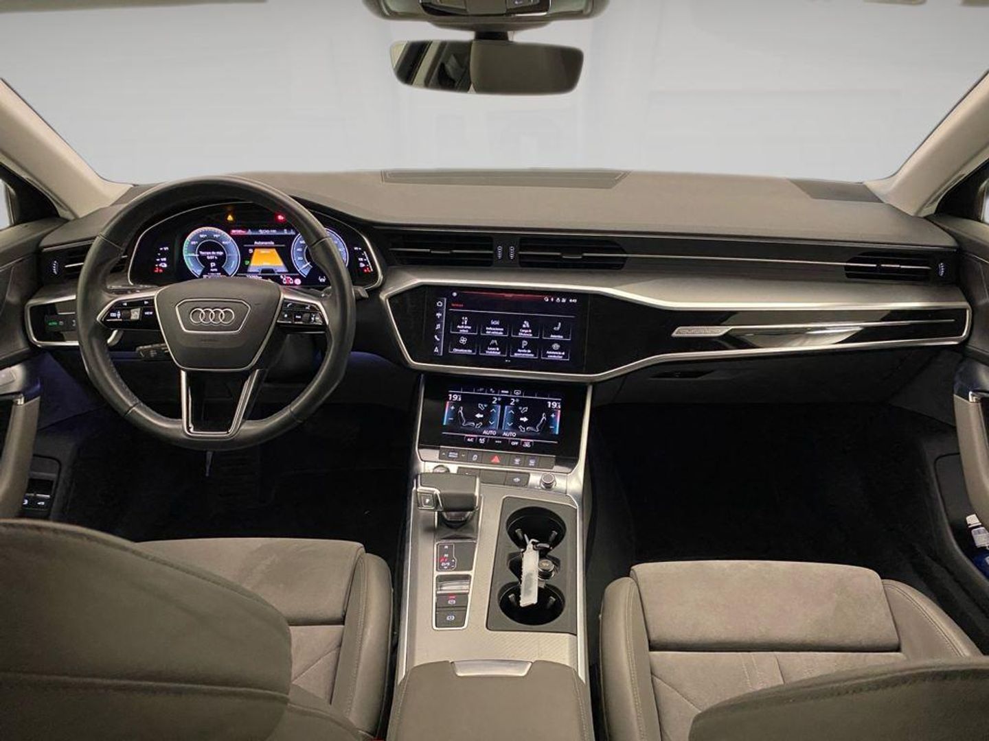 Audi A6 TFSIe sport 50 TFSIe quattro ultra 220 kW (299 CV) S tronic