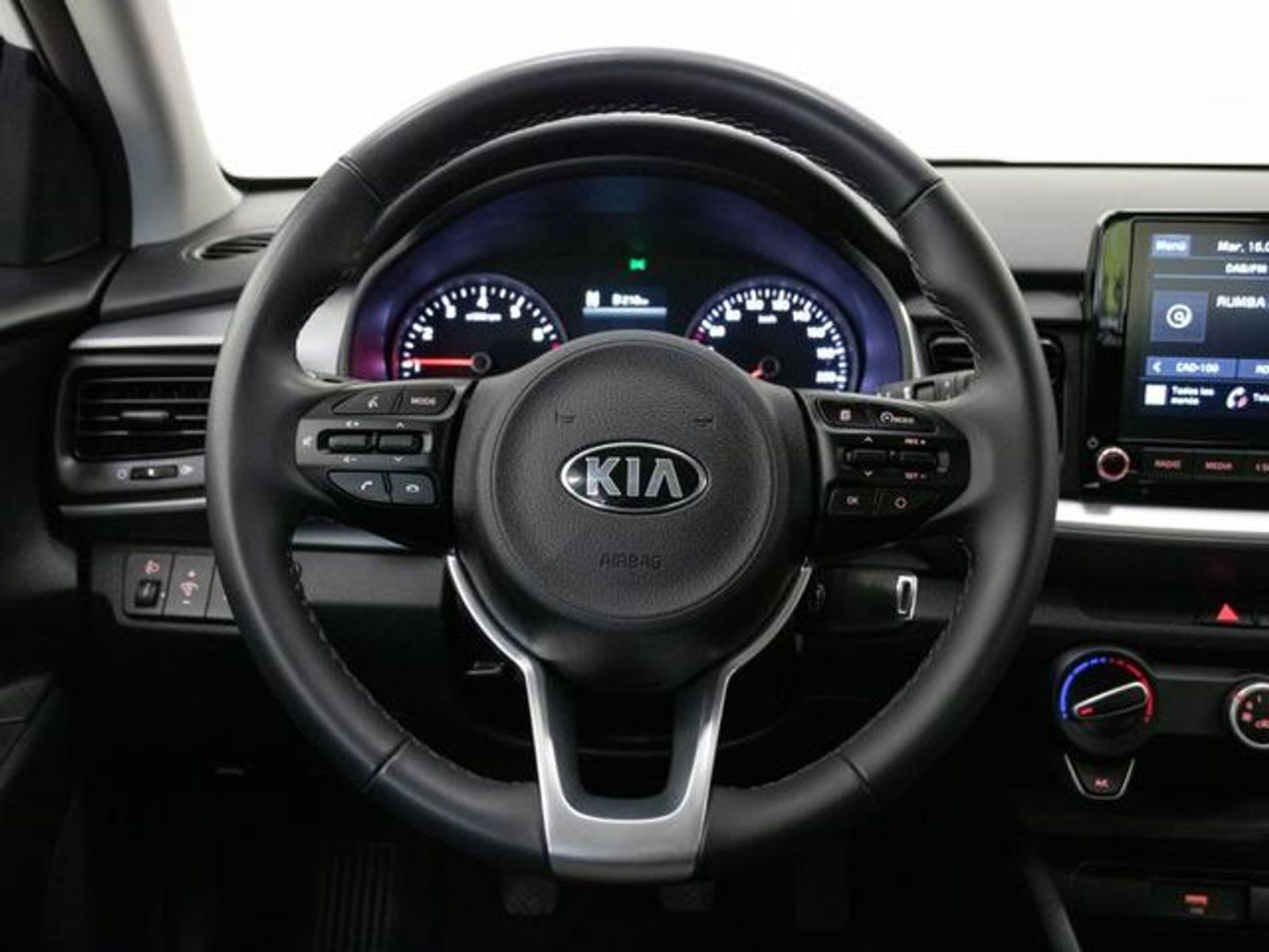 Kia Stonic 1.2 DPi Concept 62 kW (84 CV)