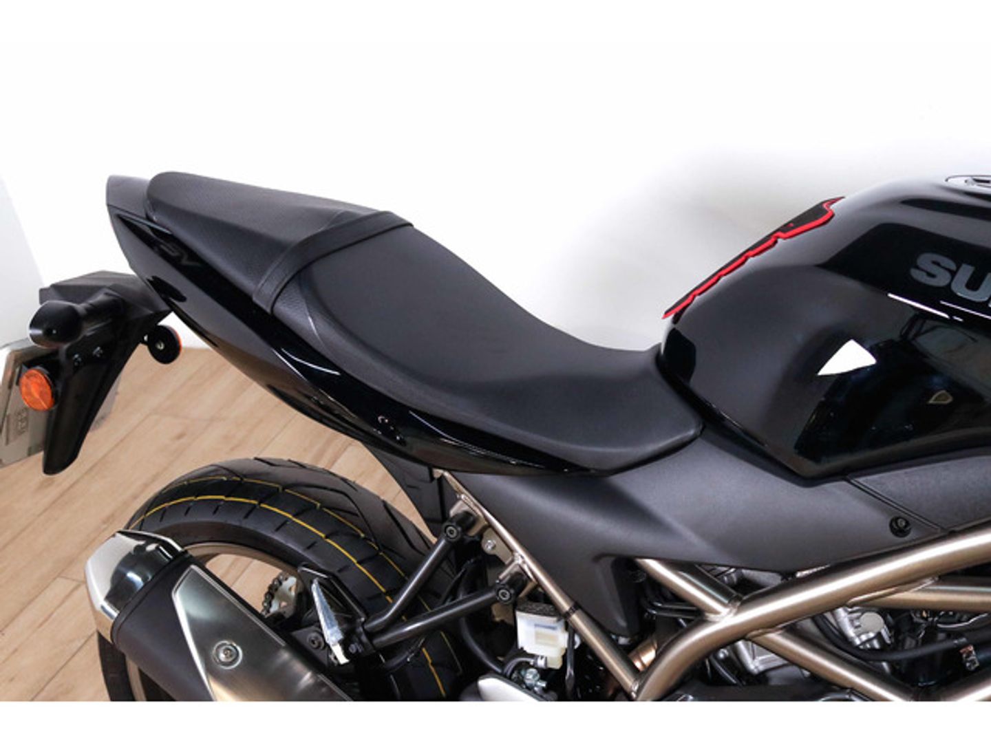Suzuki SV650