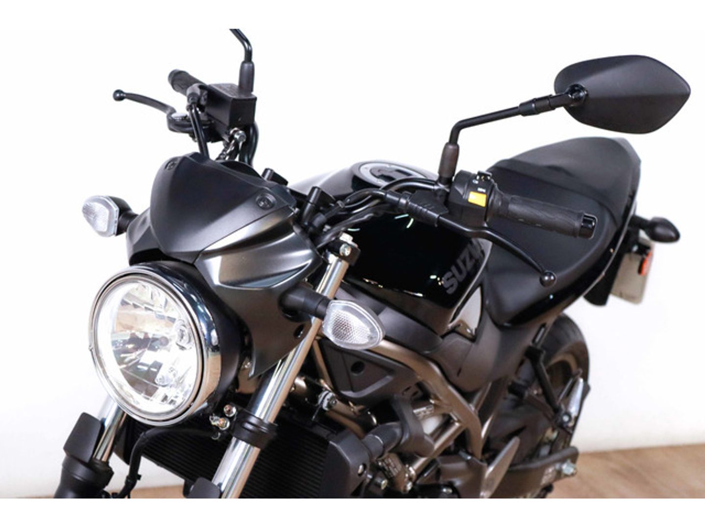 Suzuki SV650