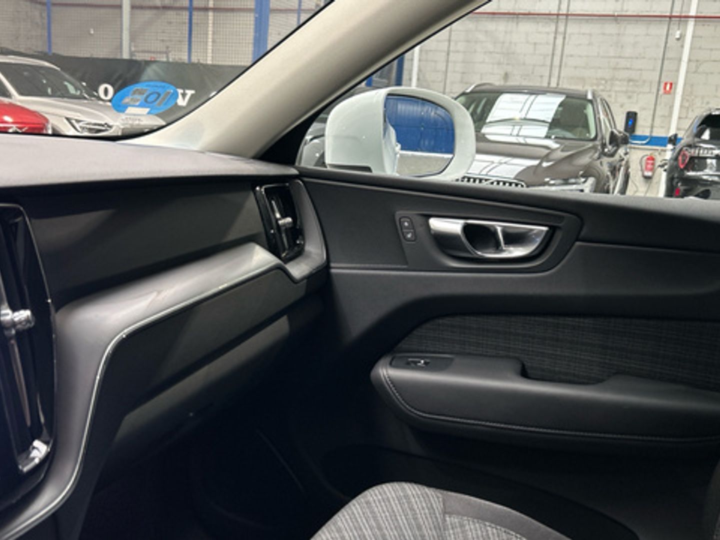 Volvo XC60 T6 Recharge Core AWD Auto 257 kW (350 CV)