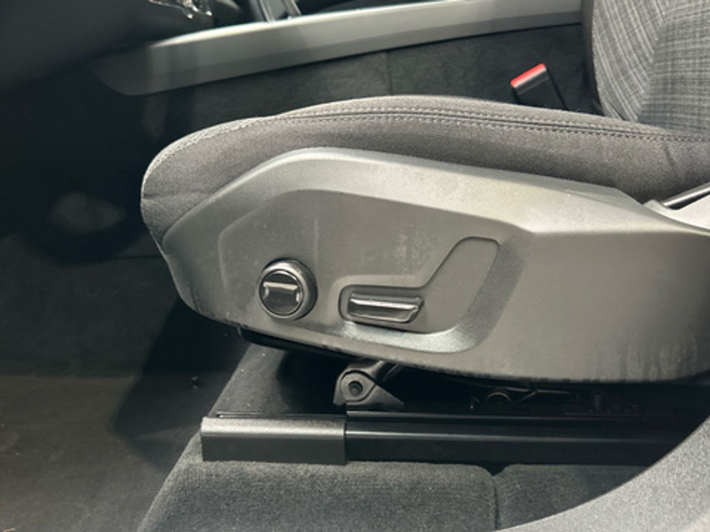 Volvo XC60 T6 Recharge Core AWD Auto 257 kW (350 CV)
