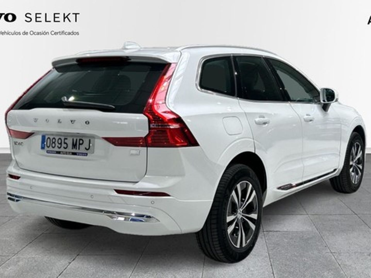 Volvo XC60 T6 Recharge Core AWD Auto 257 kW (350 CV)