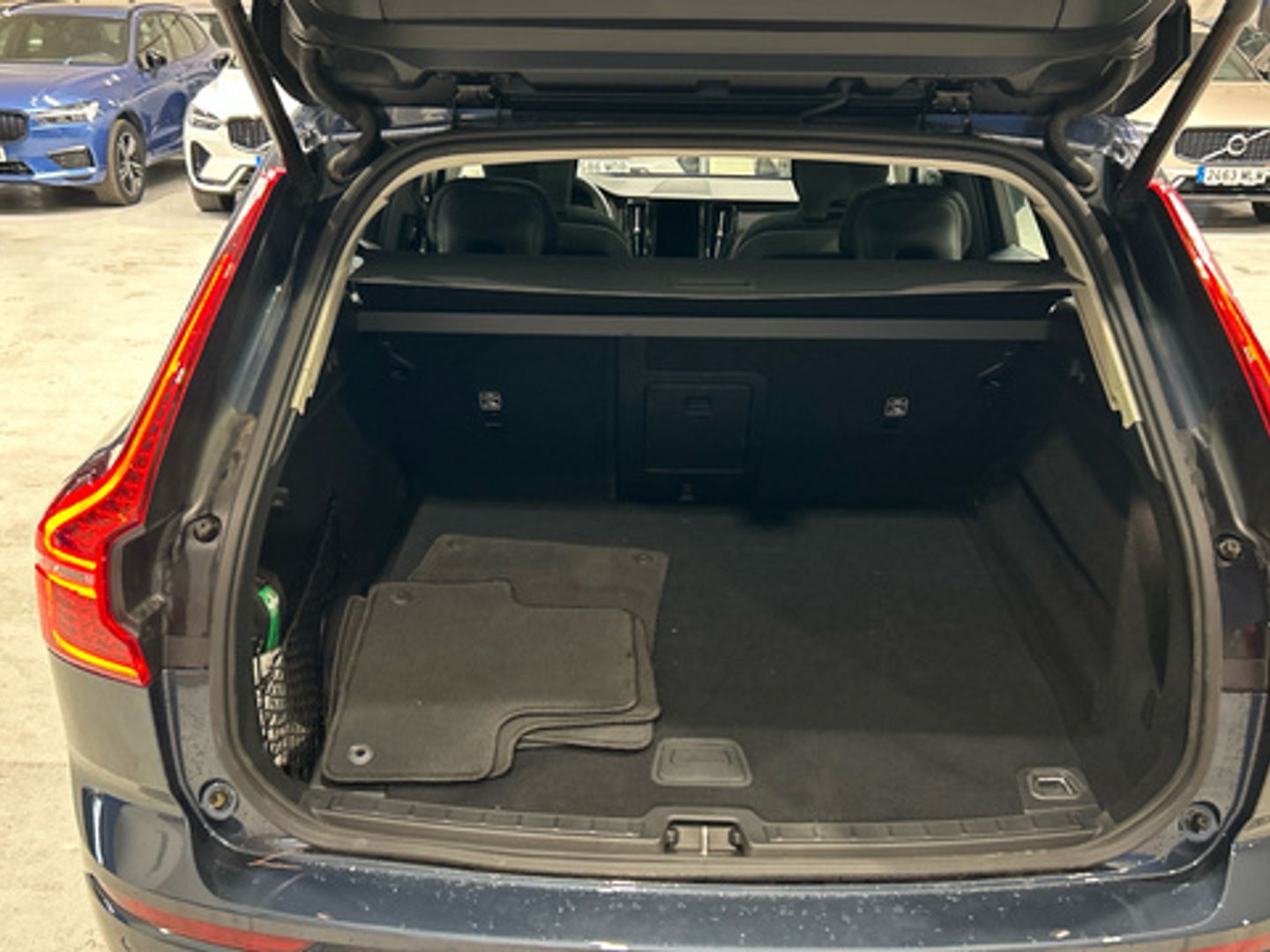 Volvo XC60 T6 Recharge Core AWD Auto 257 kW (350 CV)