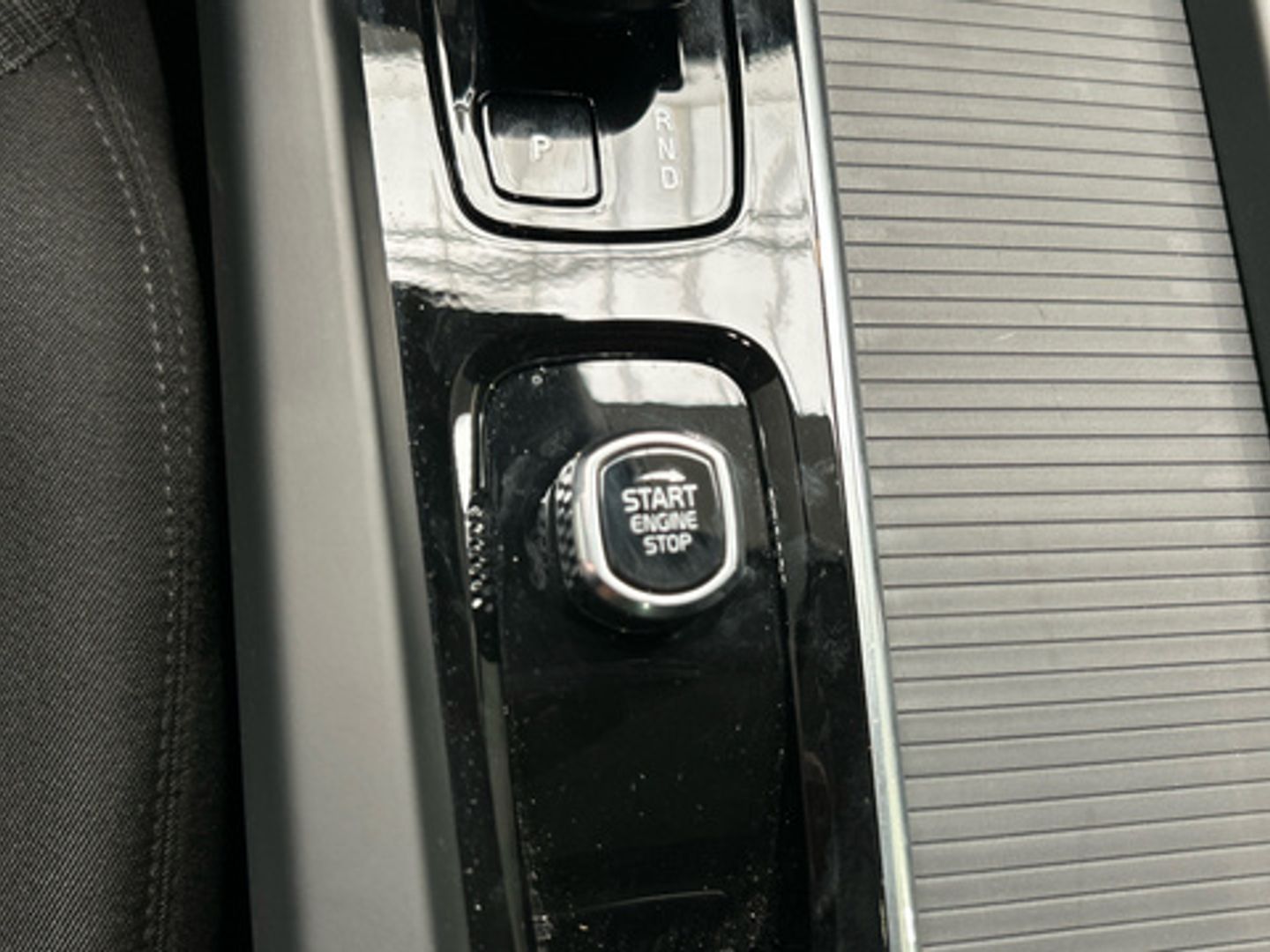 Volvo XC60 T6 Recharge Core AWD Auto 257 kW (350 CV)