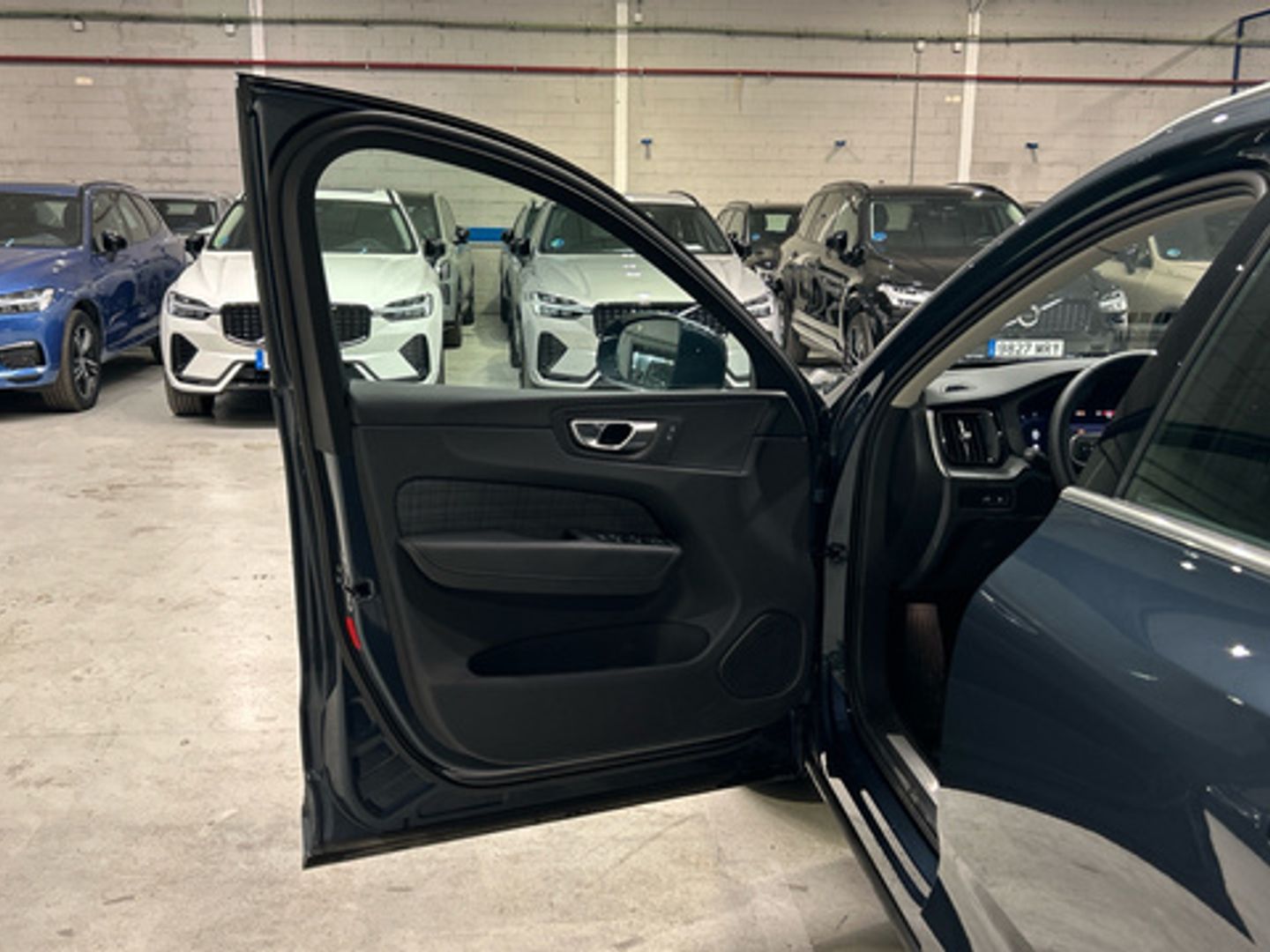 Volvo XC60 T6 Recharge Core AWD Auto 257 kW (350 CV)