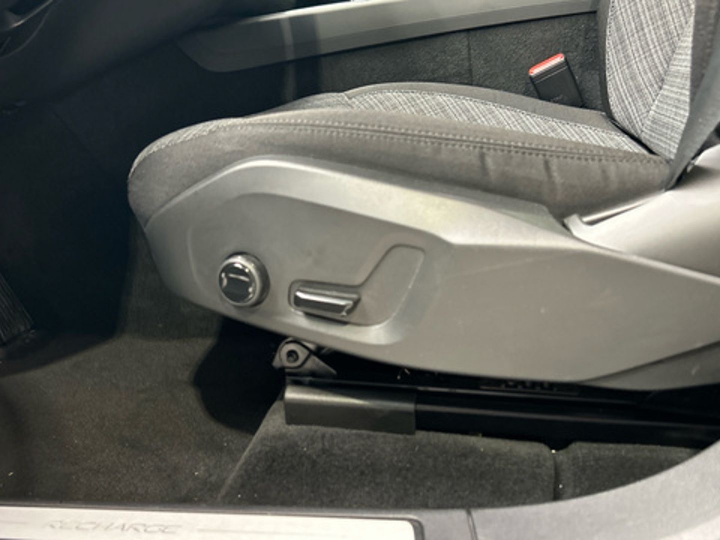 Volvo XC60 T6 Recharge Core AWD Auto 257 kW (350 CV)