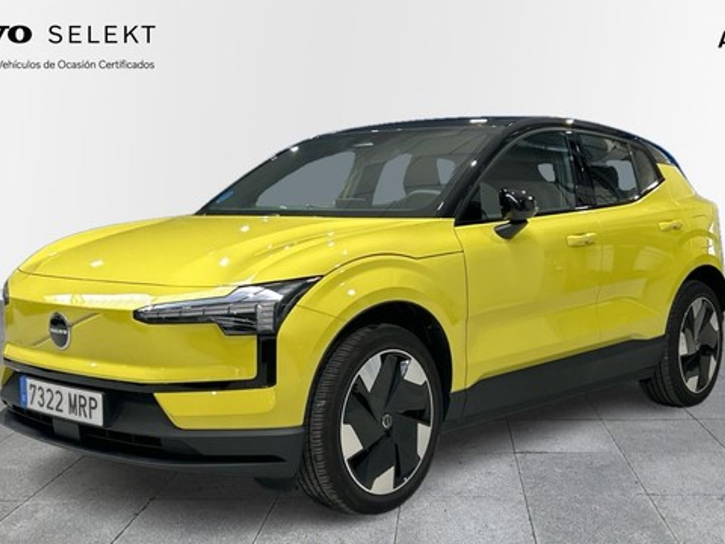 Volvo EX30 Single Motor Extended Range Plus Auto 200 kW (272 CV) Amarillo SUV
