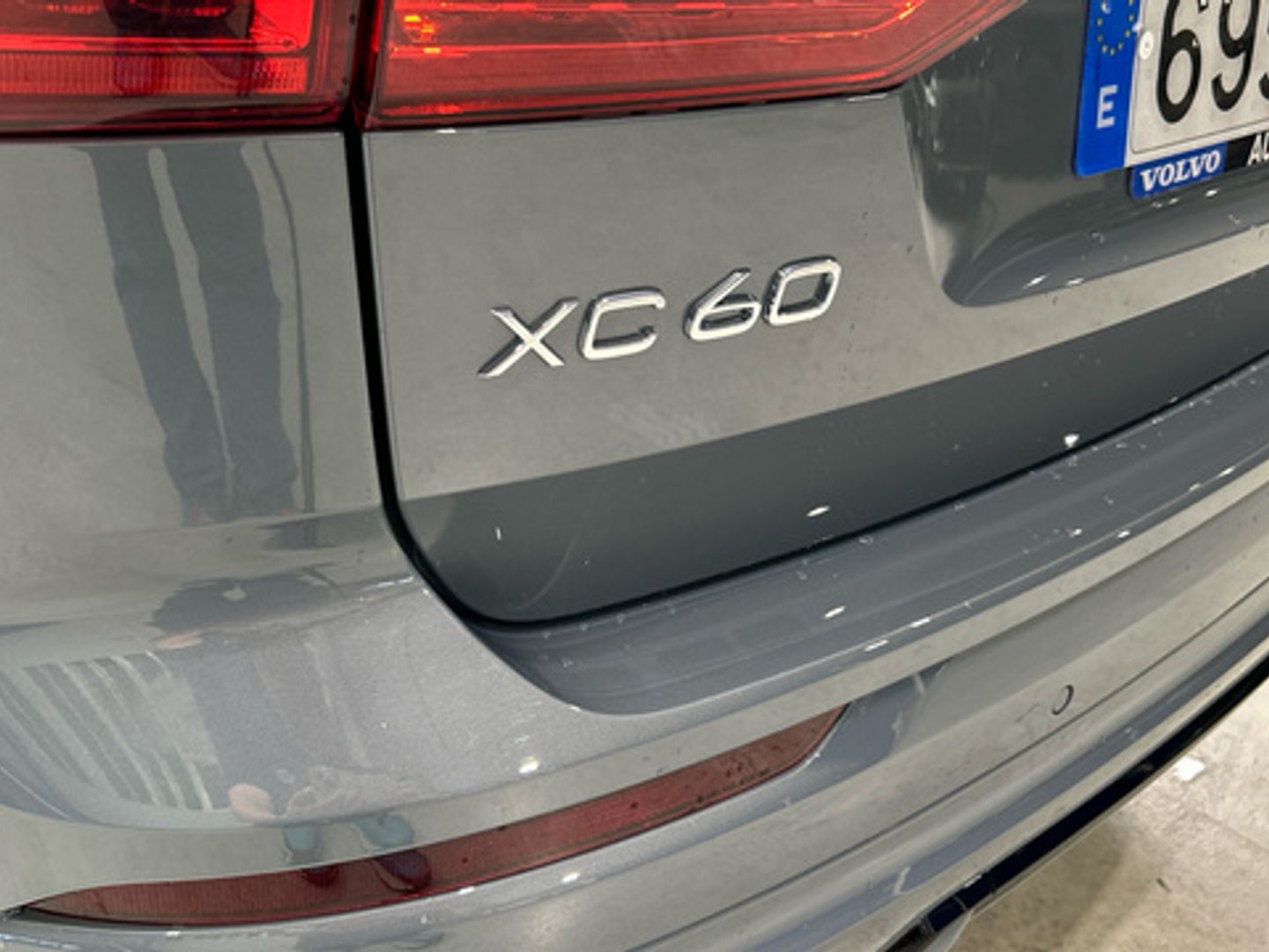 Volvo XC60 T6 Recharge Plus Dark AWD Auto 257 kW (350 CV)