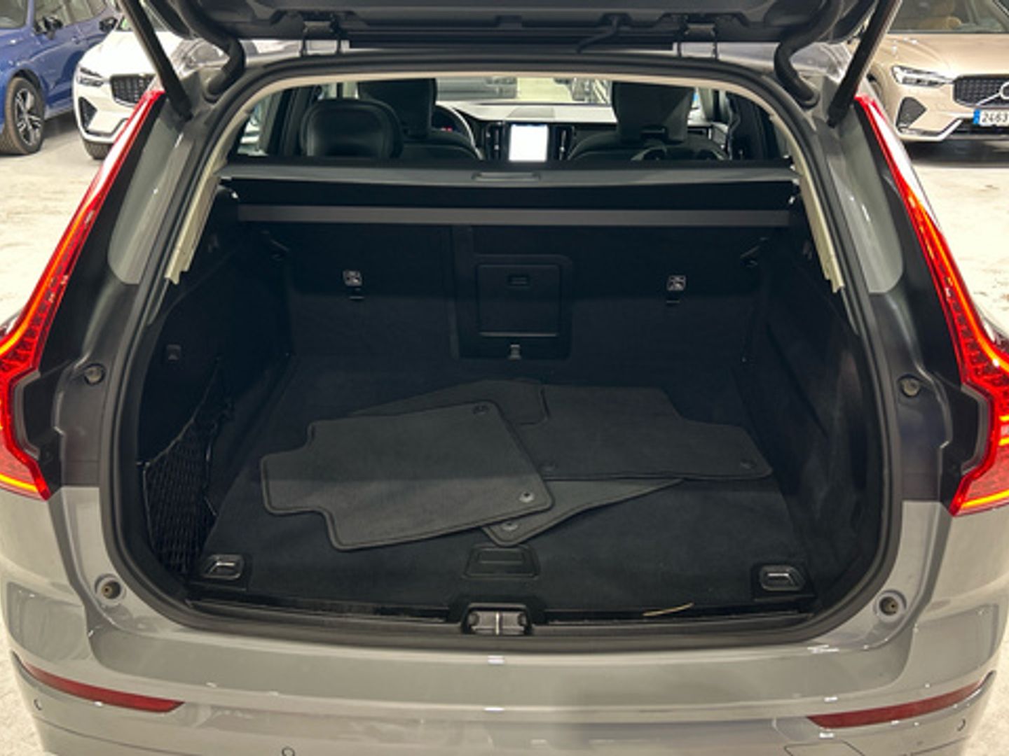 Volvo XC60 T6 Recharge Core AWD Auto 257 kW (350 CV)