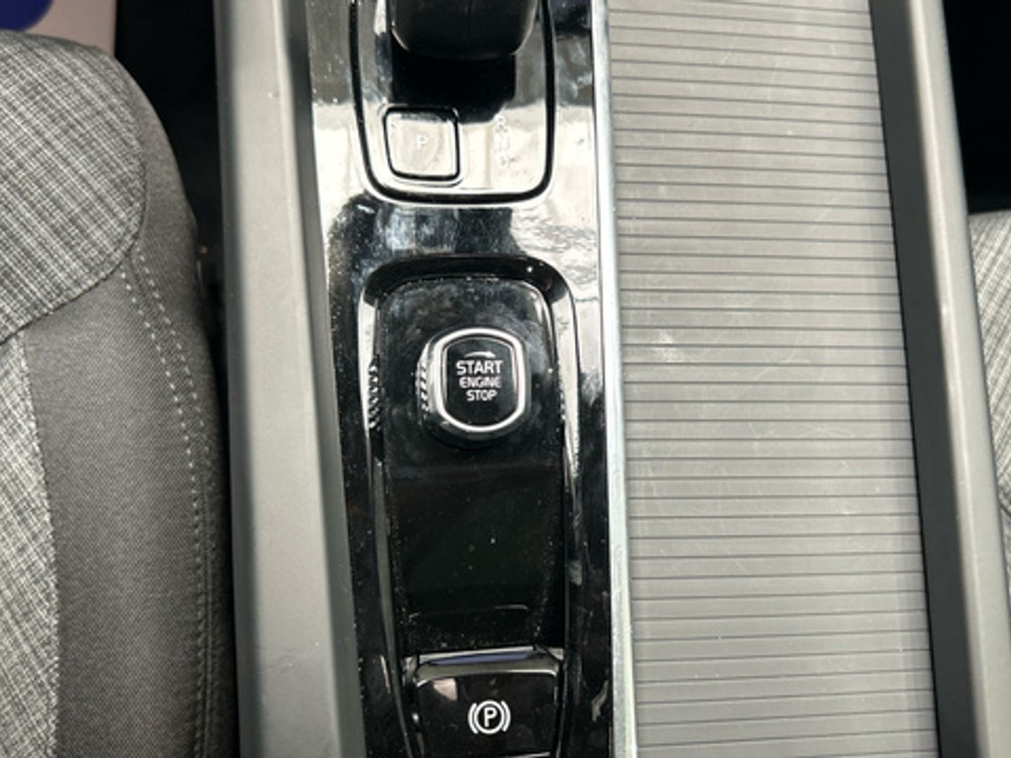 Volvo XC60 T6 Recharge Core AWD Auto 257 kW (350 CV)