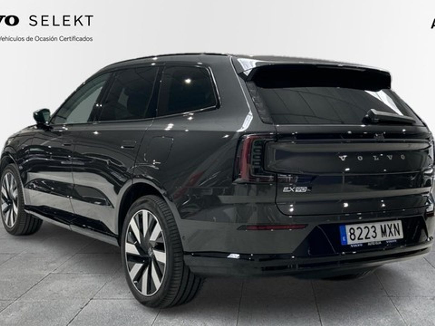 Volvo EX90 Twin BEV Ultra eAWD 300 kW (408 CV)