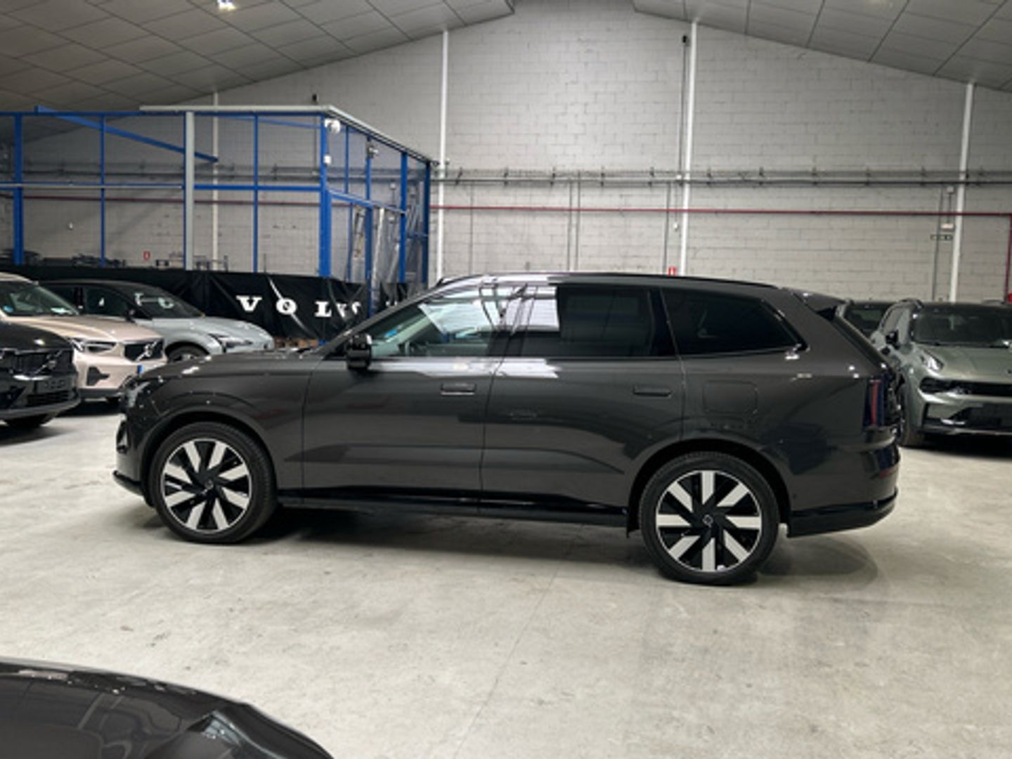 Volvo EX90 Twin BEV Ultra eAWD 300 kW (408 CV)