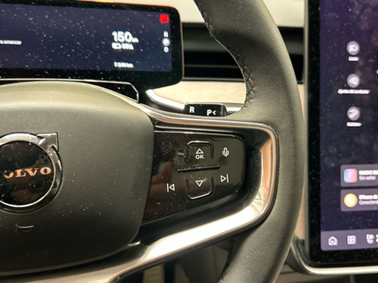 Volvo EX90 Twin BEV Ultra eAWD 300 kW (408 CV)
