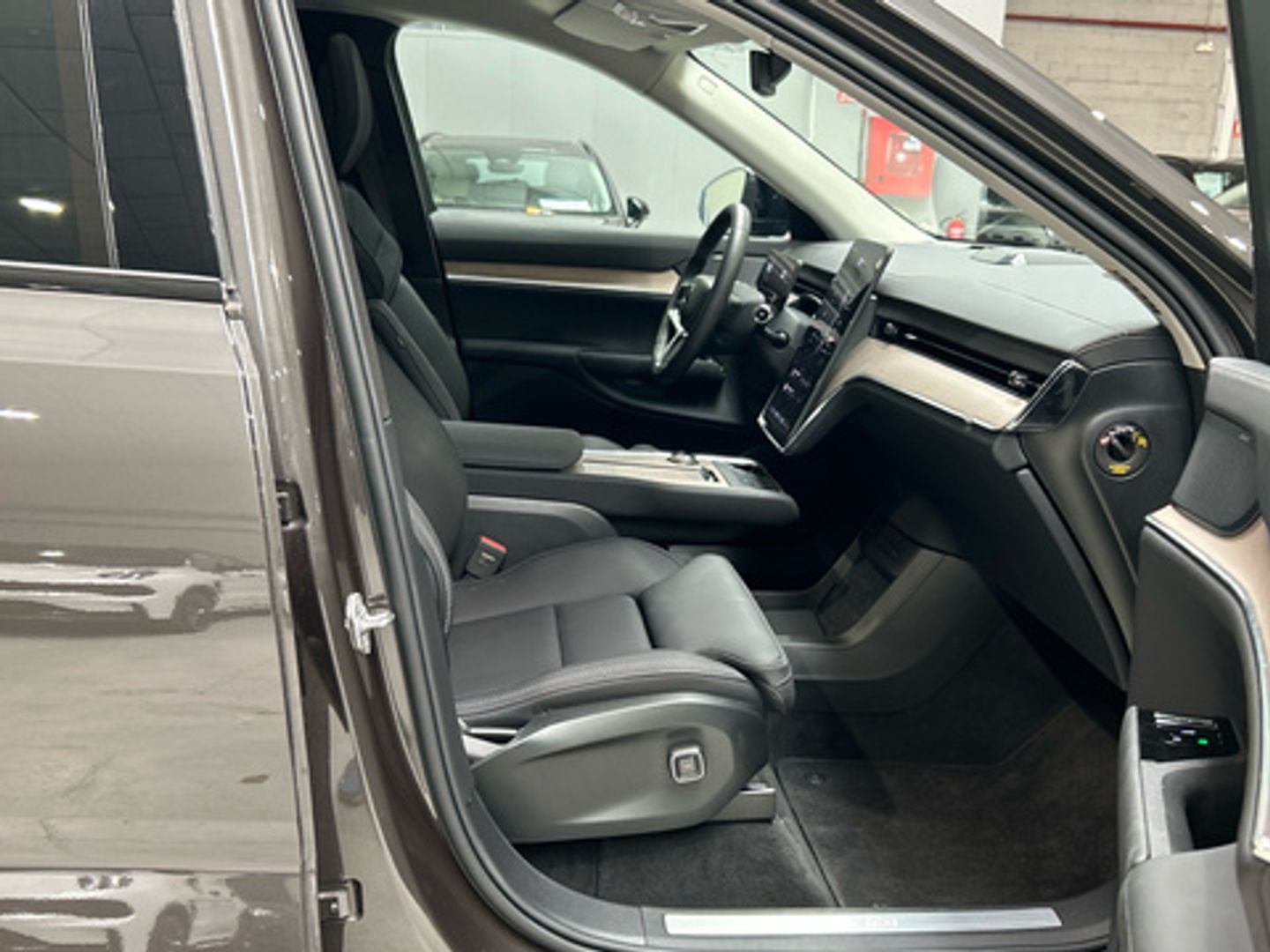 Volvo EX90 Twin BEV Ultra eAWD 300 kW (408 CV)