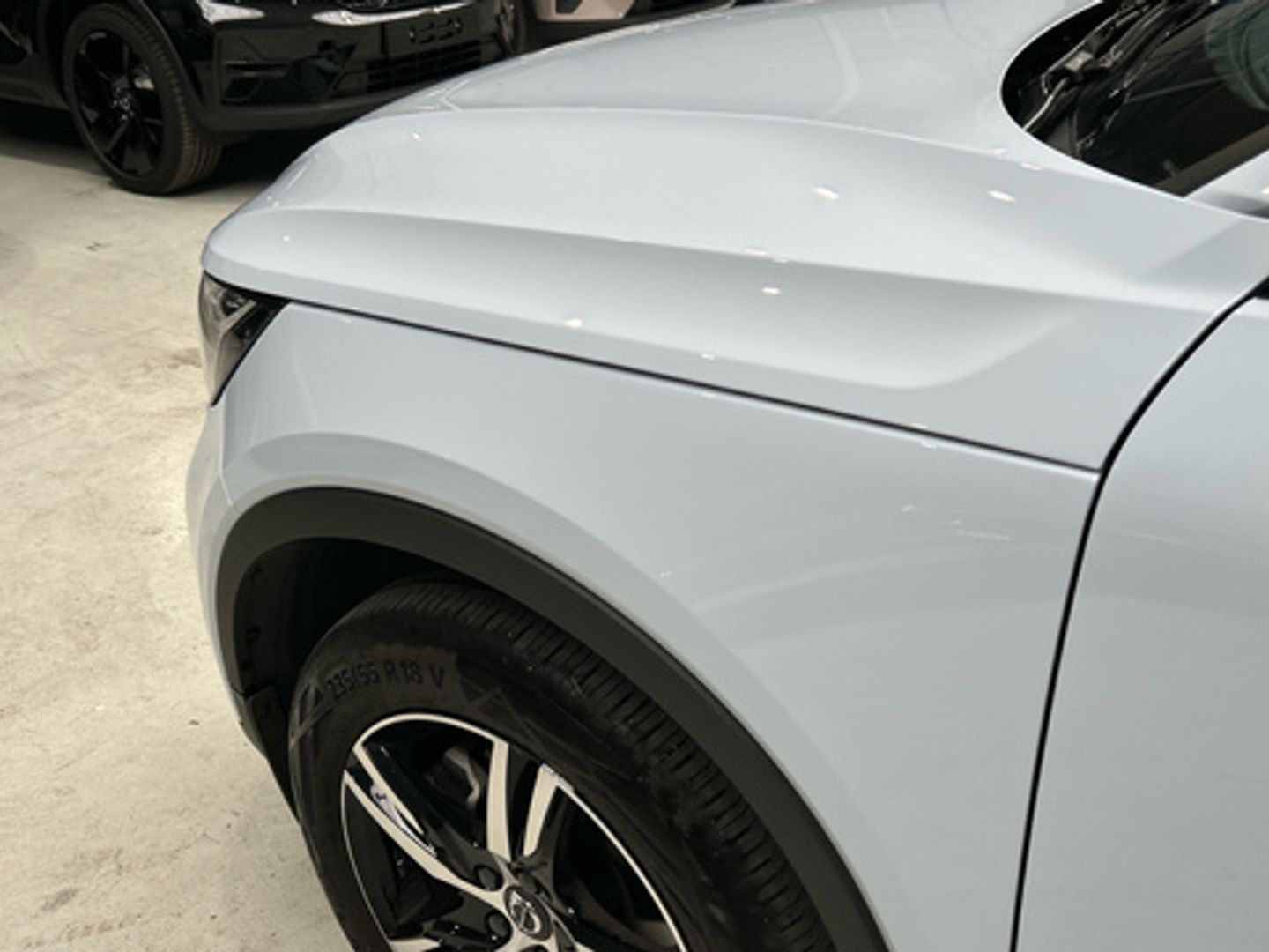 Volvo XC40 B3 G Plus Dark Auto 120 kW (163 CV)