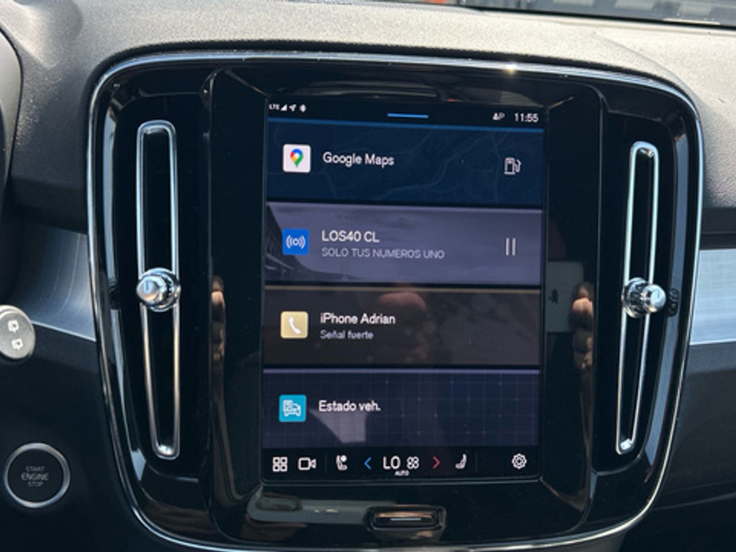 Volvo XC40 B3 G Plus Dark Auto 120 kW (163 CV)