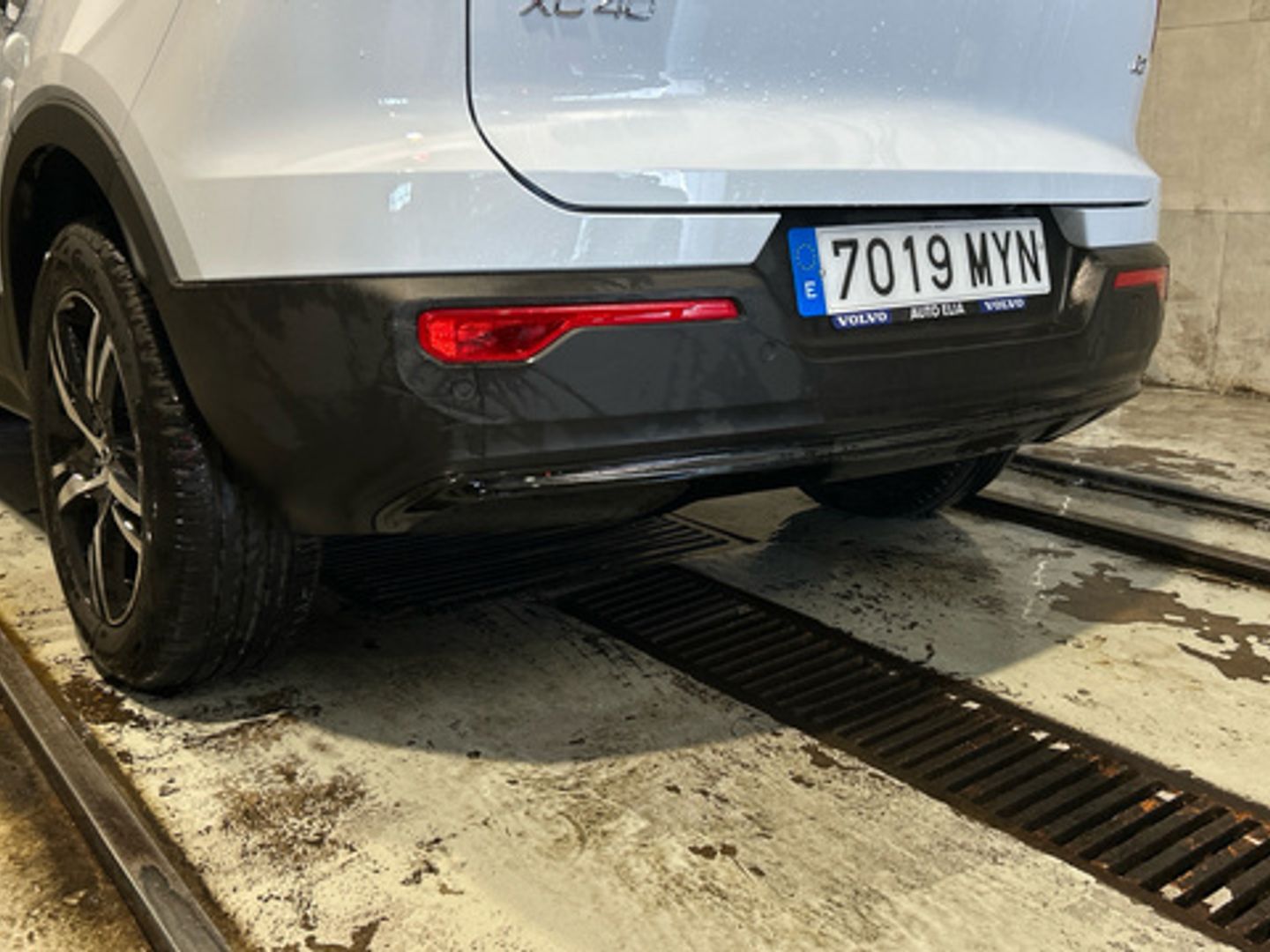 Volvo XC40 B3 G Plus Dark Auto 120 kW (163 CV)