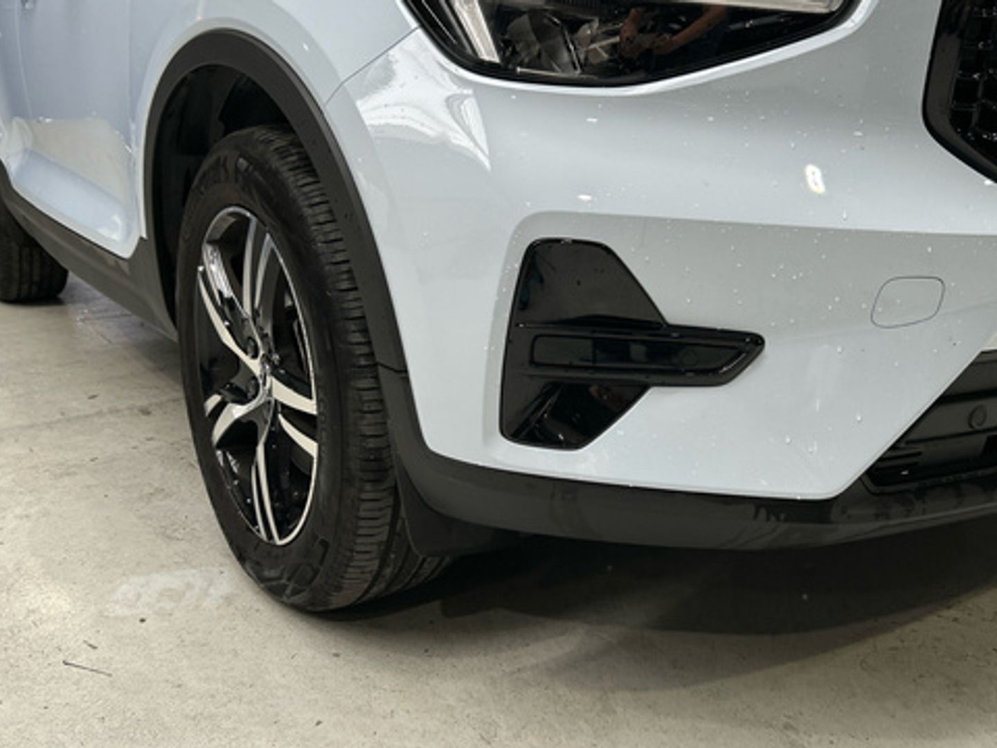 Volvo XC40 B3 G Plus Dark Auto 120 kW (163 CV)
