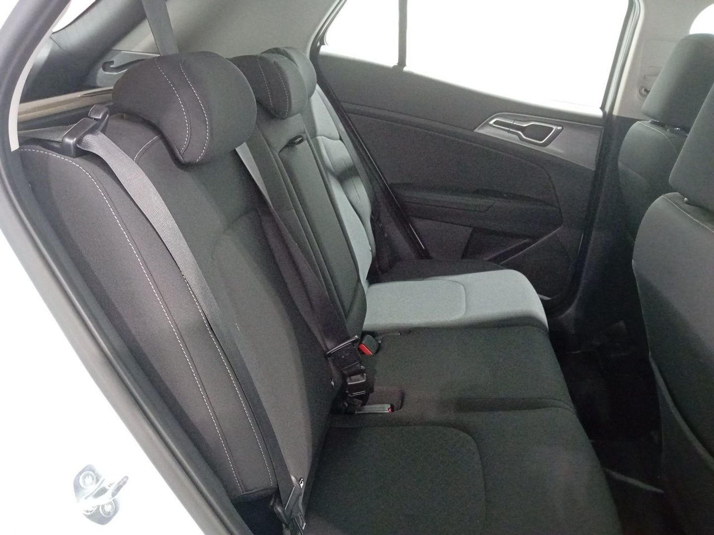 Kia Sportage 1.6 CRDi MHEV Business 4x2 DCT 100 kW (136 CV)