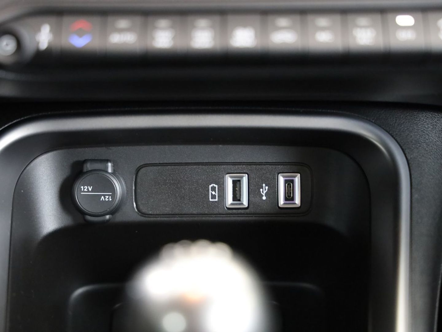 Jeep Avenger 1.2 G Summit 74 kW (100 CV)