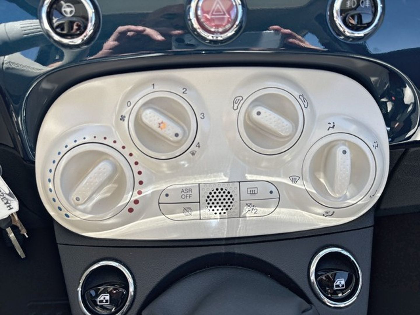 Fiat 500 1.0 Hybrid Dolcevita 51 kW (70 CV)