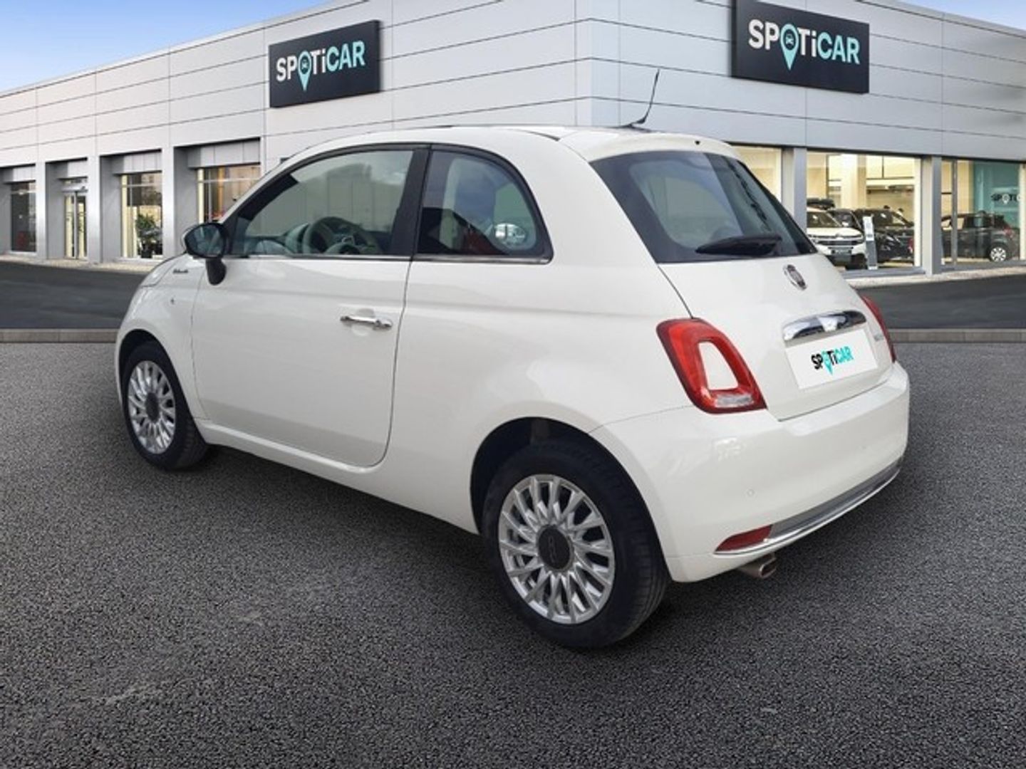 Fiat 500 1.0 Hybrid Dolcevita 51 kW (70 CV)