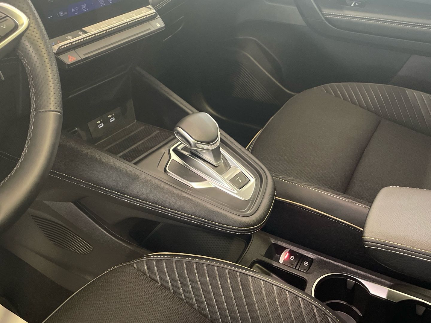 Renault Symbioz Iconic E-Tech full hybrid 105kW 107 kW (145 CV)
