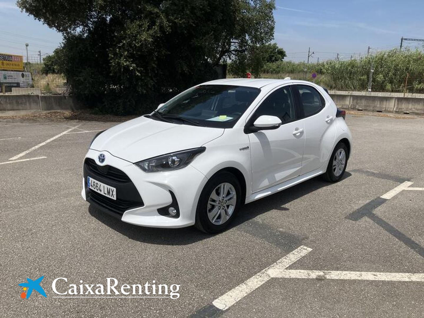 Toyota Yaris 120H Active Tech 85 kW (116 CV) Blanco Compact