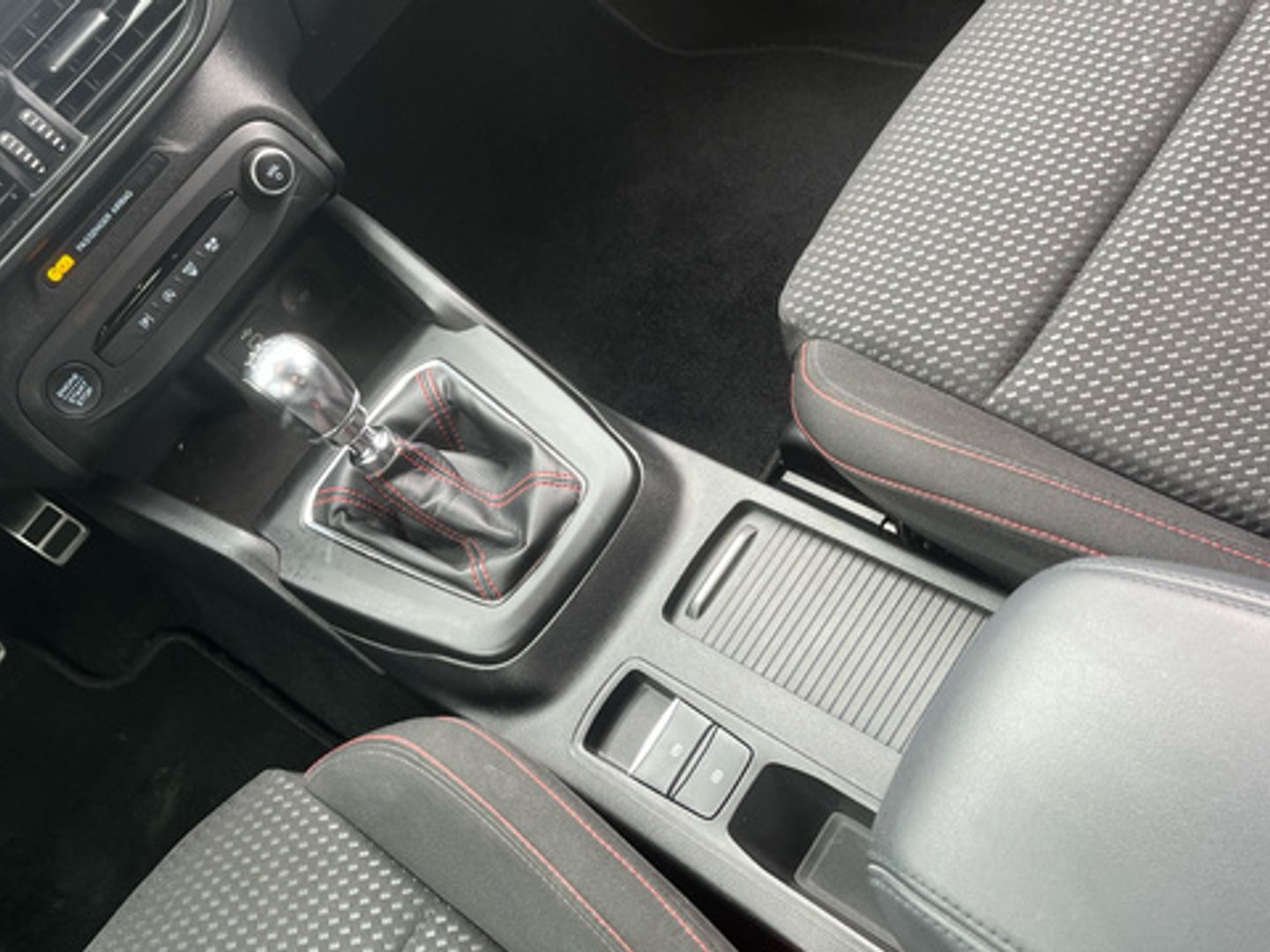 Ford Focus 1.0 Ecoboost MHEV ST-Line 92 kW (125 CV)