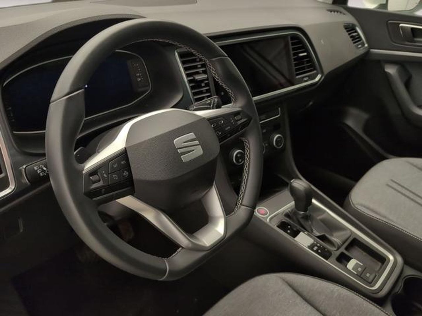 SEAT Ateca 2.0 TDI S&S Style DSG 110 kW (150 CV) Blanco All Terrain / Pick-up