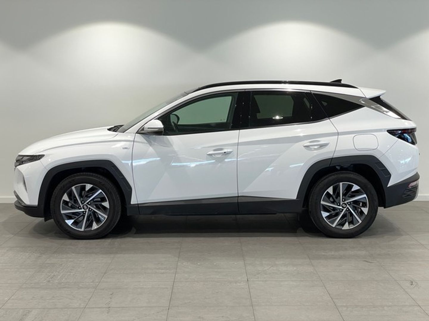 Hyundai Tucson 1.6 TGDI 48V Tecno Sky DCT 110 kW (150 CV)