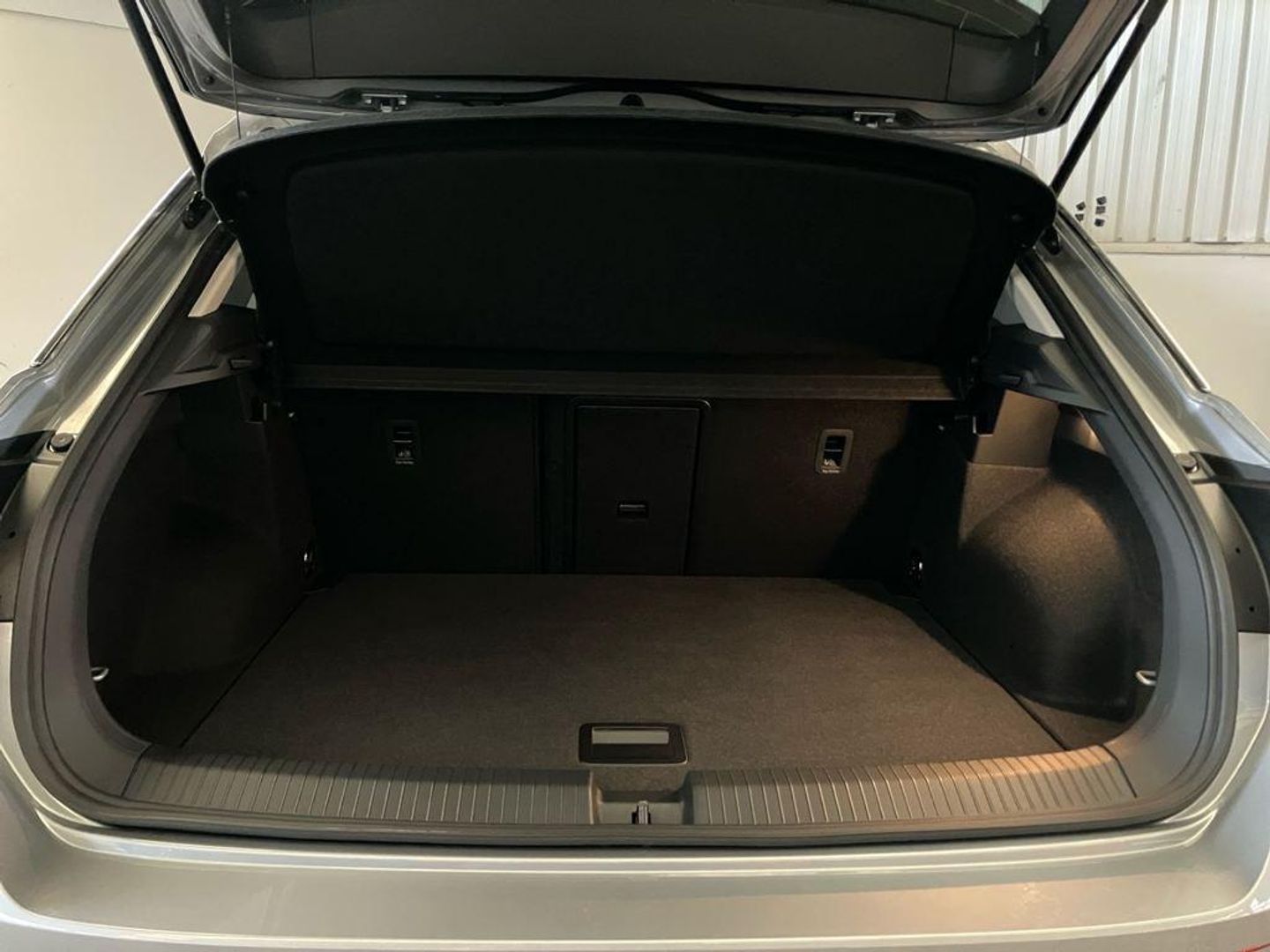 Volkswagen T-Roc ``Más`` 1.0 TSI 85 kW (115 CV)