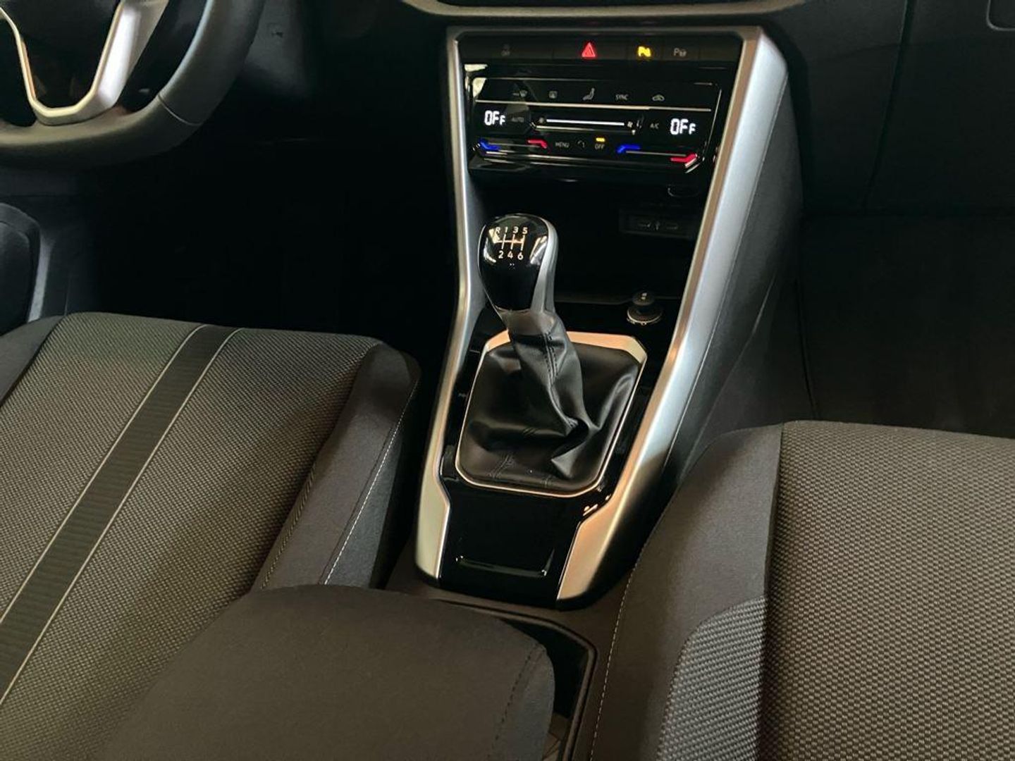 Volkswagen T-Roc ``Más`` 1.0 TSI 85 kW (115 CV)