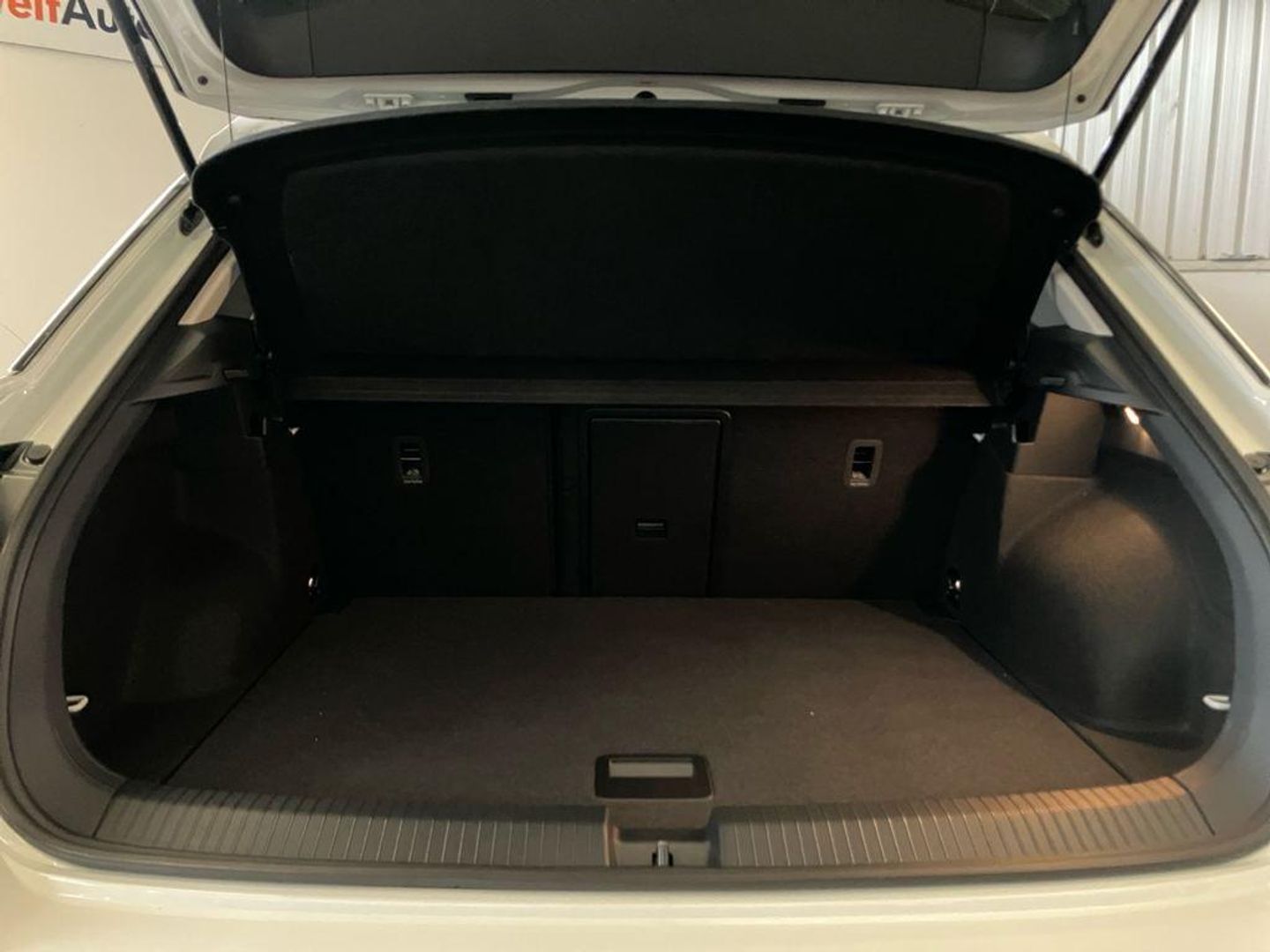 Volkswagen T-Roc ``Más`` 1.5 TSI 110 kW (150 CV)
