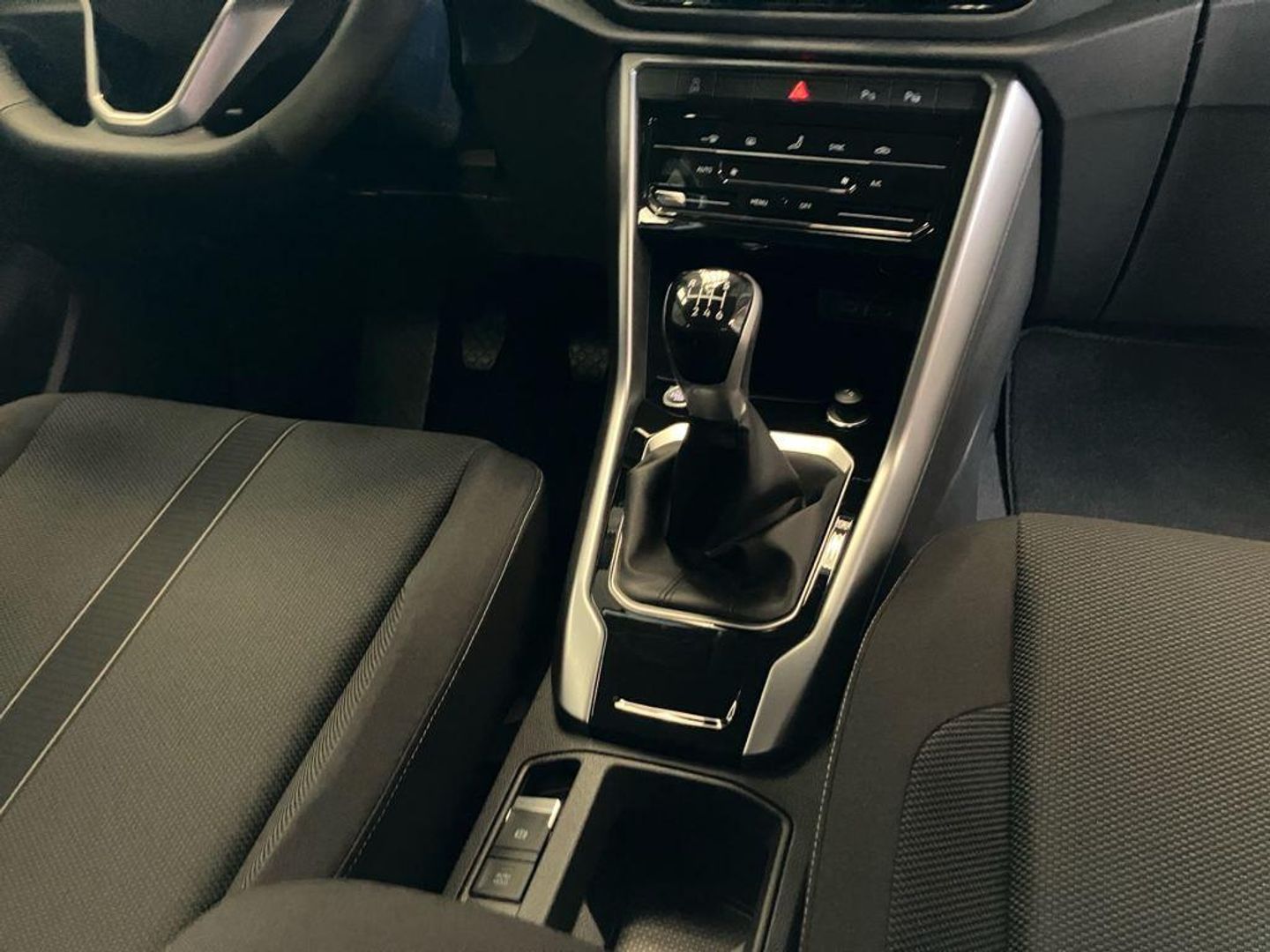 Volkswagen T-Roc ``Más`` 1.5 TSI 110 kW (150 CV)