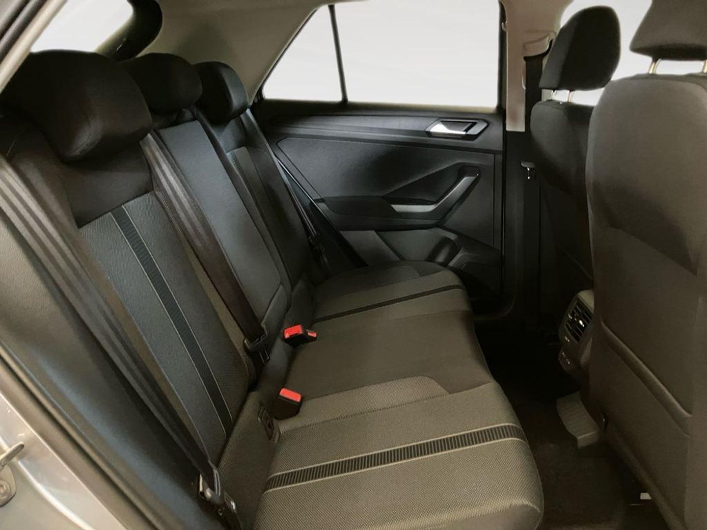 Volkswagen T-Roc ``Más`` 1.0 TSI 85 kW (115 CV)