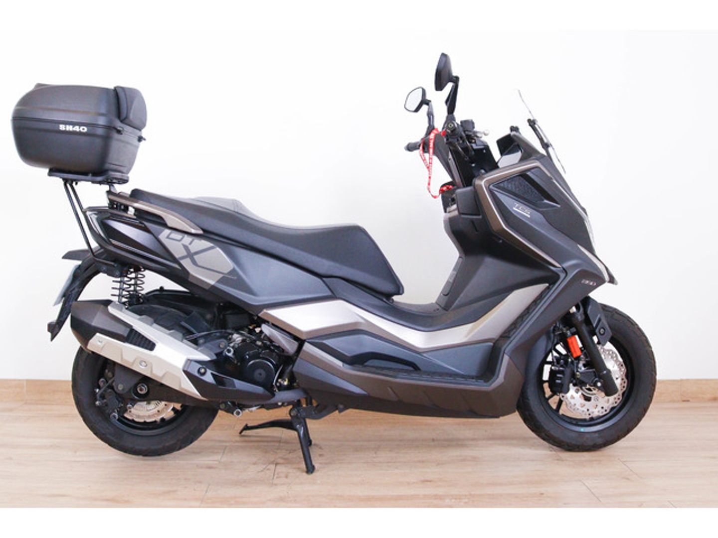 KYMCO DTX 350 Negro Motorcycle