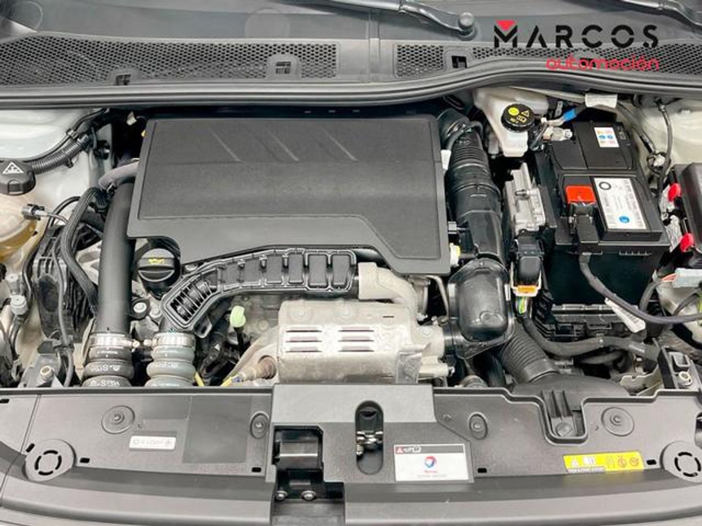 Peugeot 208 PureTech 100 Allure 75 kW (100 CV)