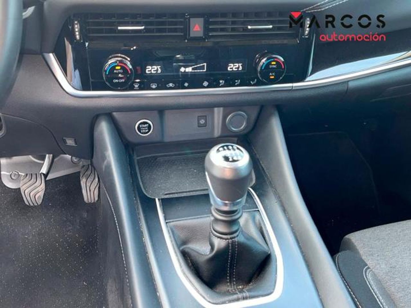 Nissan Qashqai DIG-T 140 mHEV N-Connecta 4x2 103 kW (140 CV)