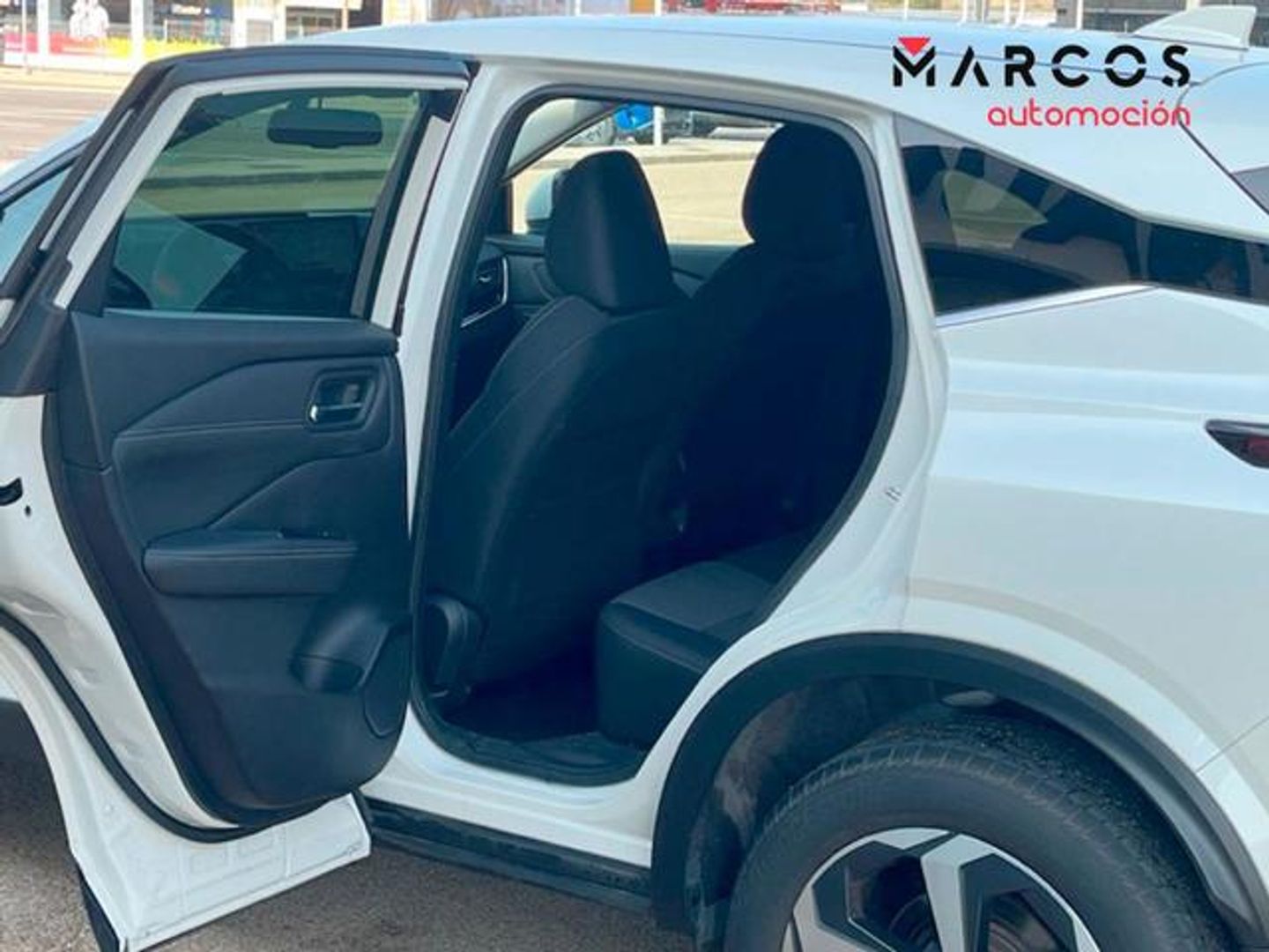 Nissan Qashqai DIG-T 140 mHEV N-Connecta 4x2 103 kW (140 CV)