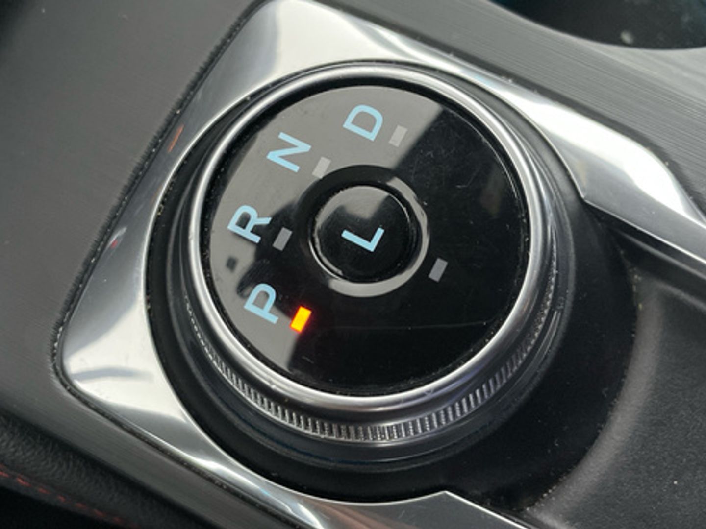 Ford Kuga 2.5 Duratec FHEV ST-Line X 4x2 Auto 140 kW (190 CV)