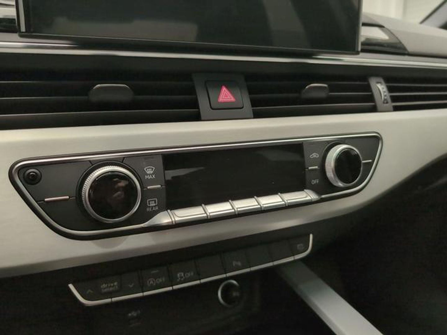Audi A4 Black line 35 TDI 120 kW (163 CV) S tronic