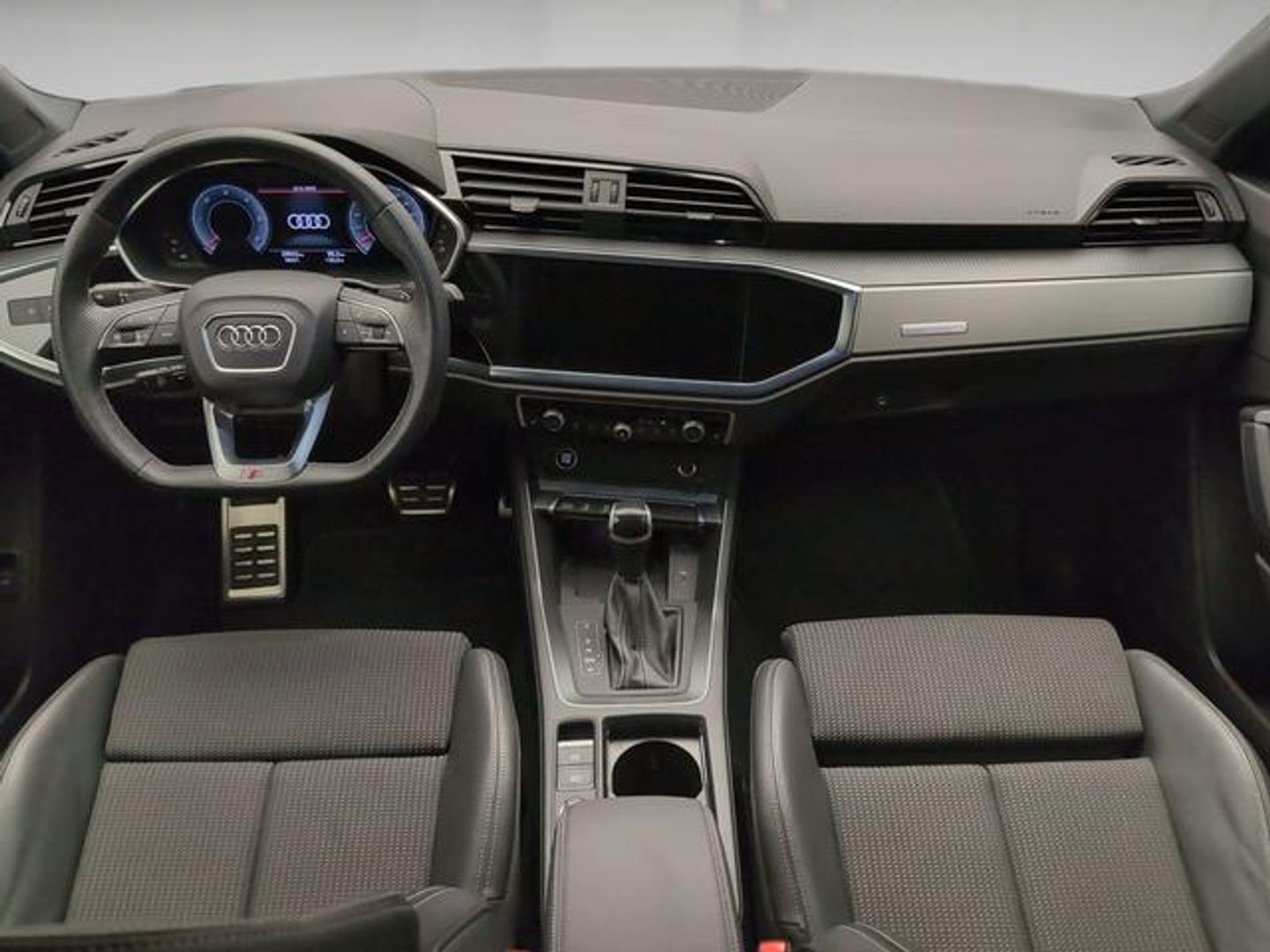 Audi Q3 Black line 35 TDI 110 kW (150 CV) S tronic